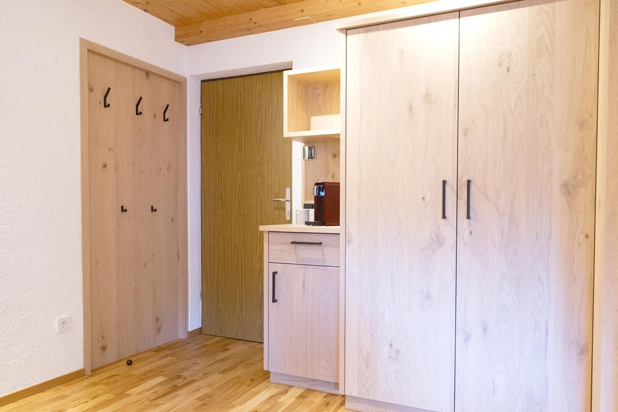 ノイシュティフト・イム・シュトゥーバイタール Haus Steinbock Bed & Breakfast エクステリア 写真
